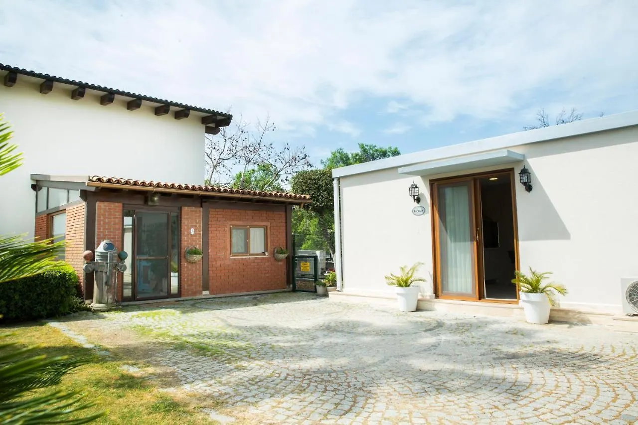 Villa Mertcan By Important Group Travel Bd439 얄리카베크