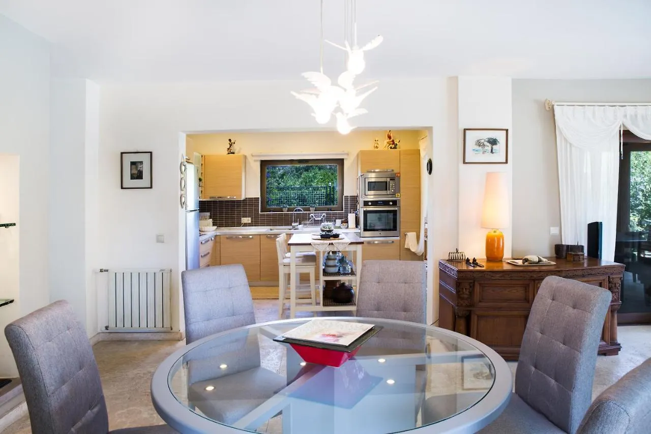 Villa Mertcan By Important Group Travel Bd439 얄리카베크